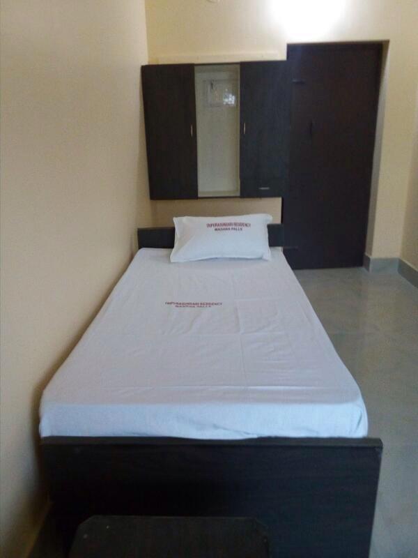 Отель Tripura Sundari Residency Madanapalle Экстерьер фото